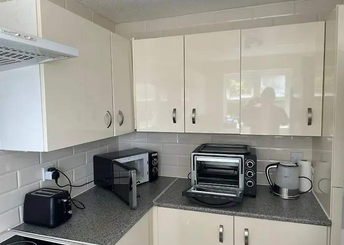 Spacious Two Bedrooms